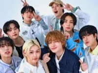 Stray Kids