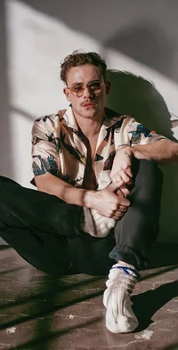 Dacre Montgomery 