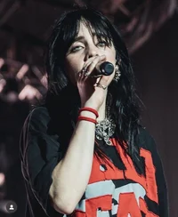 Billie Eilish_bully_