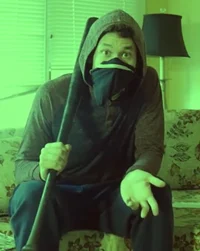 Anarcho-Com