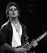 Synyster Gates