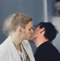 Арсений Попов