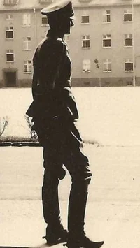 40s soldier father