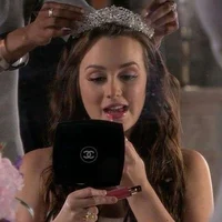 01 - Blair Waldorf