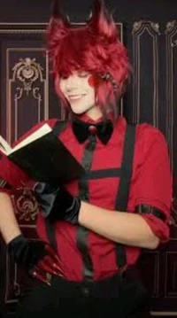 Alastor Cosplay 