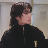 hyunjin 