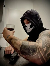 Simon Riley 