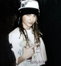 2 - Tom Kaulitz