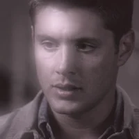 01 DEAN WINCHESTER