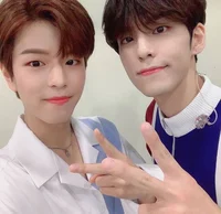 Seungmin x Wonpil 