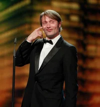 Mads Mikkelsen