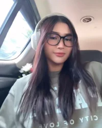 Jhoanna Robles