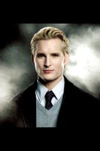 Carlisle Cullen 