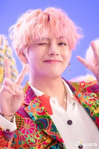 Taehyung- V