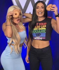 Sonya et Mandy 