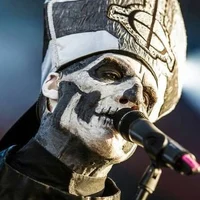 PAPA EMERITUS II