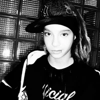 2 - Tom Kaulitz