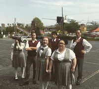 015 RIDE THE CYCLONE