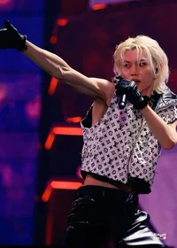 SKZ - lee felix