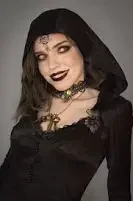 Cassandra Dimitrescu