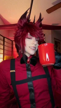 Alastor Cosplay 