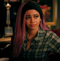 Toni Topaz