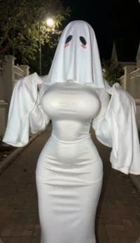 Sexy ghost