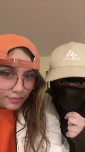 Emi y capitan