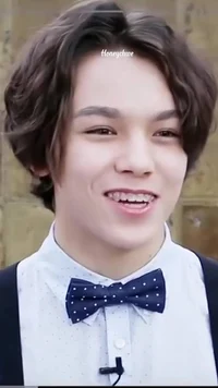 Predebut Vernon chwe