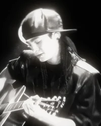 Tom Kaulitz profesor