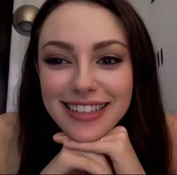 Danielle rose russel