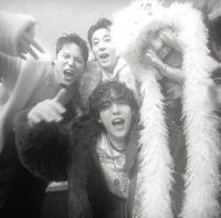 4 amigos y un metido