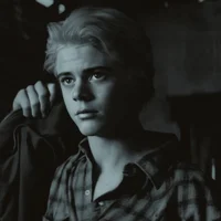 PONYBOY CURTIS