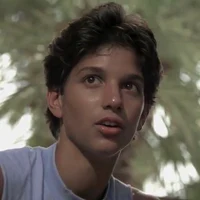 Ralph Macchio 