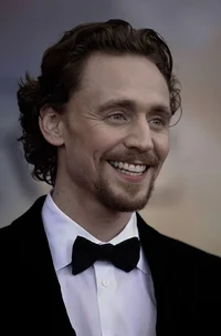 Tom Hiddleston 