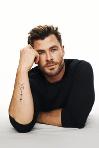 Chris Hemsworth 