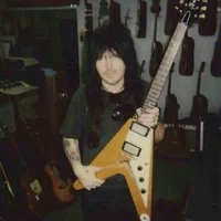 Mick Mars