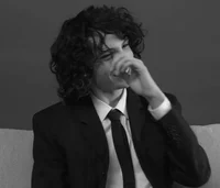FINN WOLFHARD 