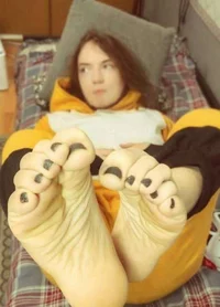 Feetdere FoxtheRobin