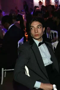 Ezra Miller 