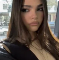 0- Ariana Greenblatt