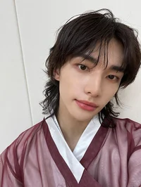 Hwang Hyunjin 