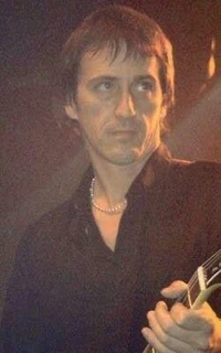 Izzy Stradlin