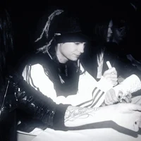 2 - Tom Kaulitz