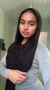 Iqra hijabi 