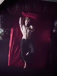 Твой любимый блогер 