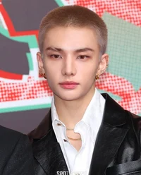 buzzcut  hyunjin
