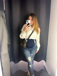 Outfit try on