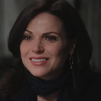 01 - Regina Mills