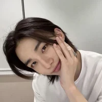 Hwang Hyunjin 